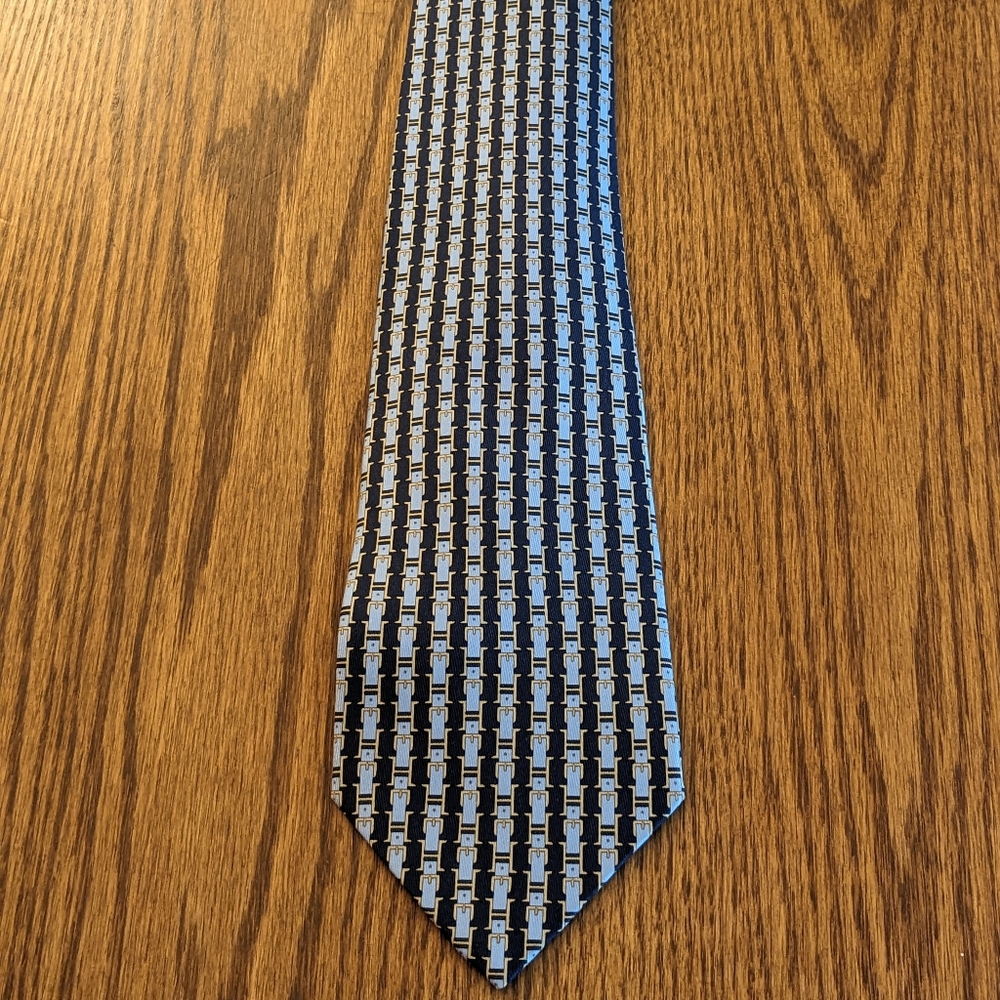 Men's Hermes Tie. EUC. Navy blue, light blue, gold.